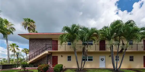 1917 SW Palm City Road