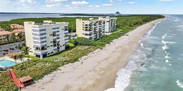 7400 S Ocean Drive