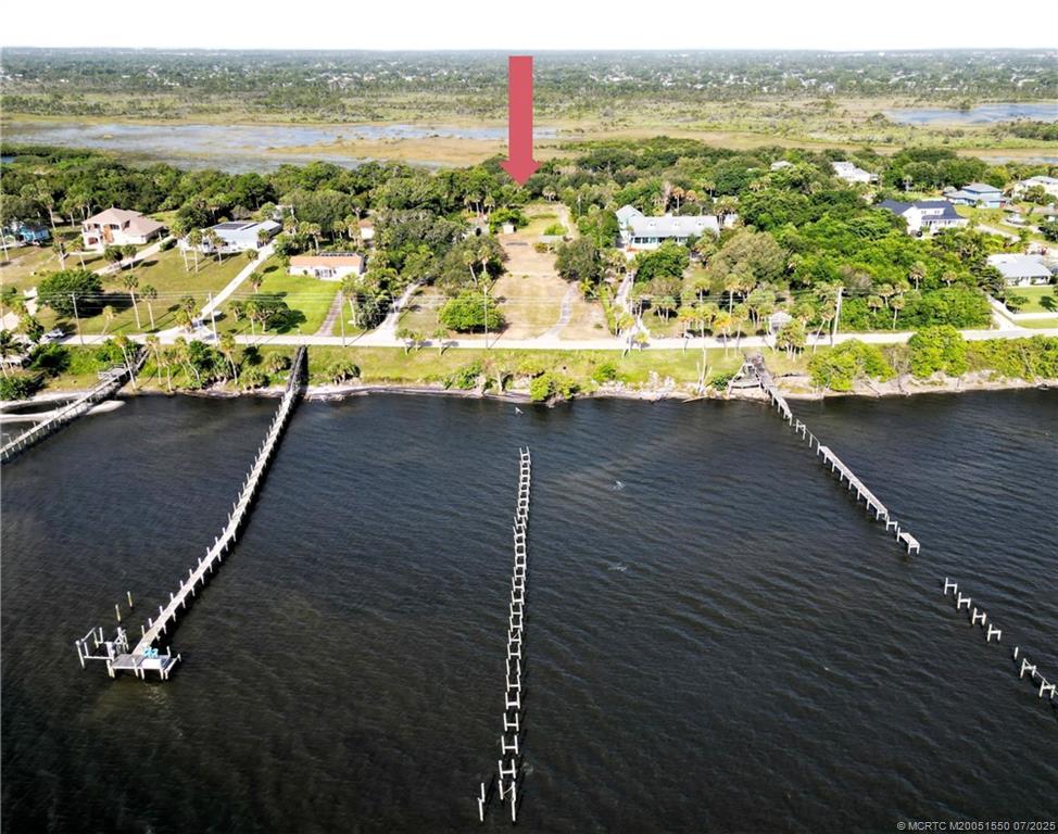 Image 4: Aerial view from the Indian River