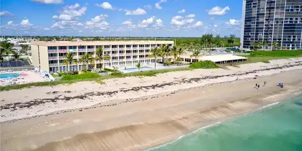 9800 S Ocean Drive