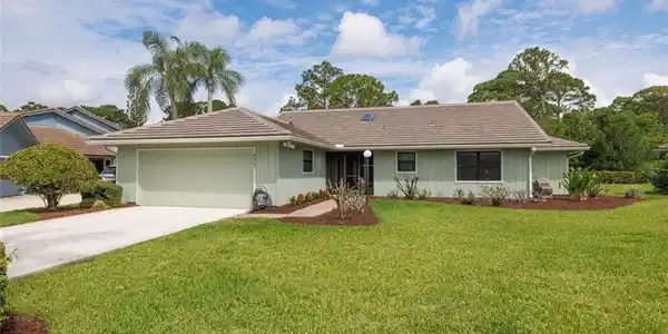 4267 SW Mallard Creek Trail