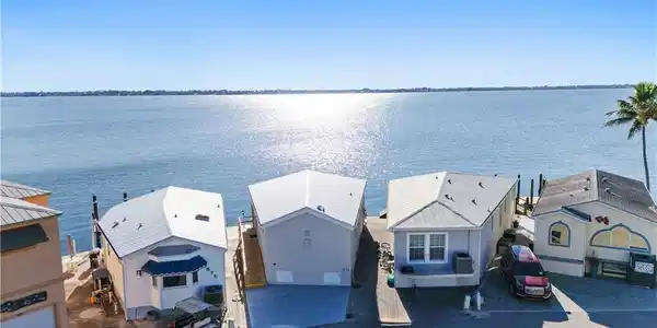 10701 S Ocean Drive