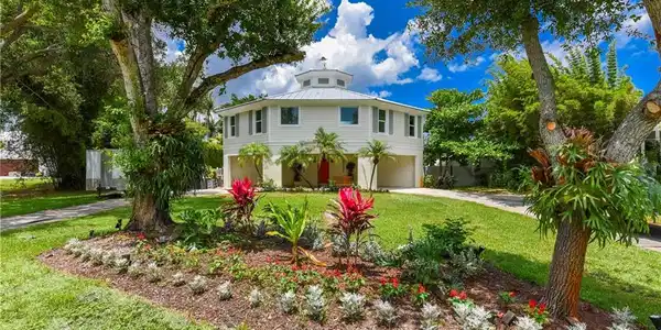 1374 NW Coconut Point Lane