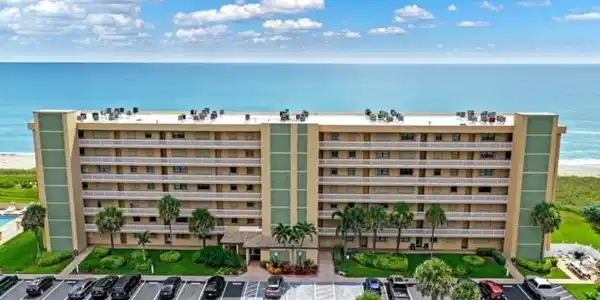 10200 S Ocean Drive
