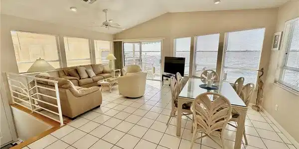 51 Nettles Boulevard