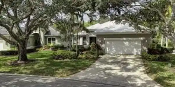 2216 SW Brookhaven Way