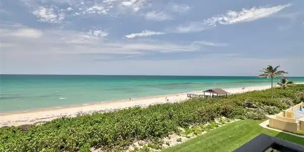 7370 S Ocean Drive