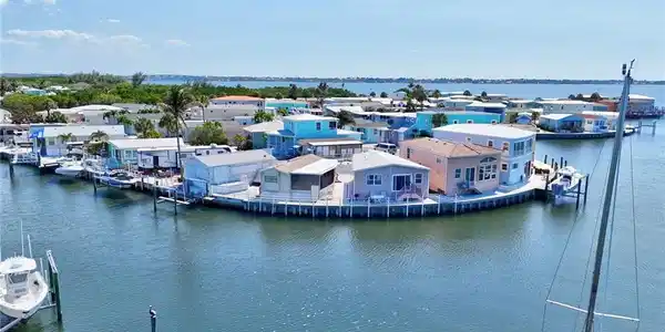 10701 S Ocean Drive