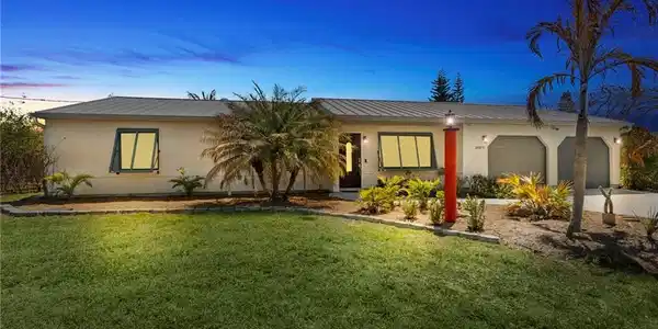 3009 SE Darien Road