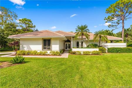1505 NW Buttonbush Circle