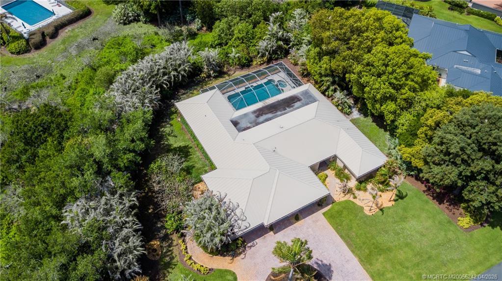 Image 1: Privacy!