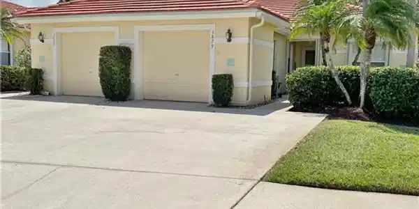 3879 SW Whispering Sound Drive