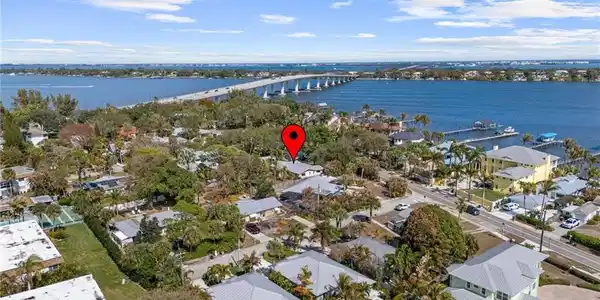 764 SE Saint Lucie Boulevard
