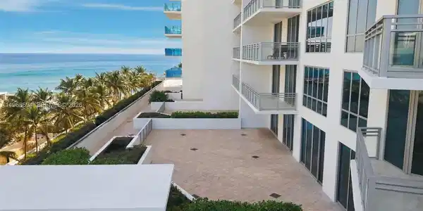3535 S Ocean Dr