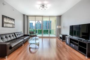 3340 NE 190th St Unit 702