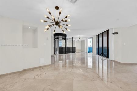 20185 E Country Club Dr