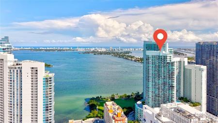 1900 N Bayshore Dr