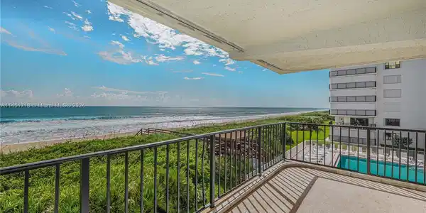 9400 S Ocean Drive