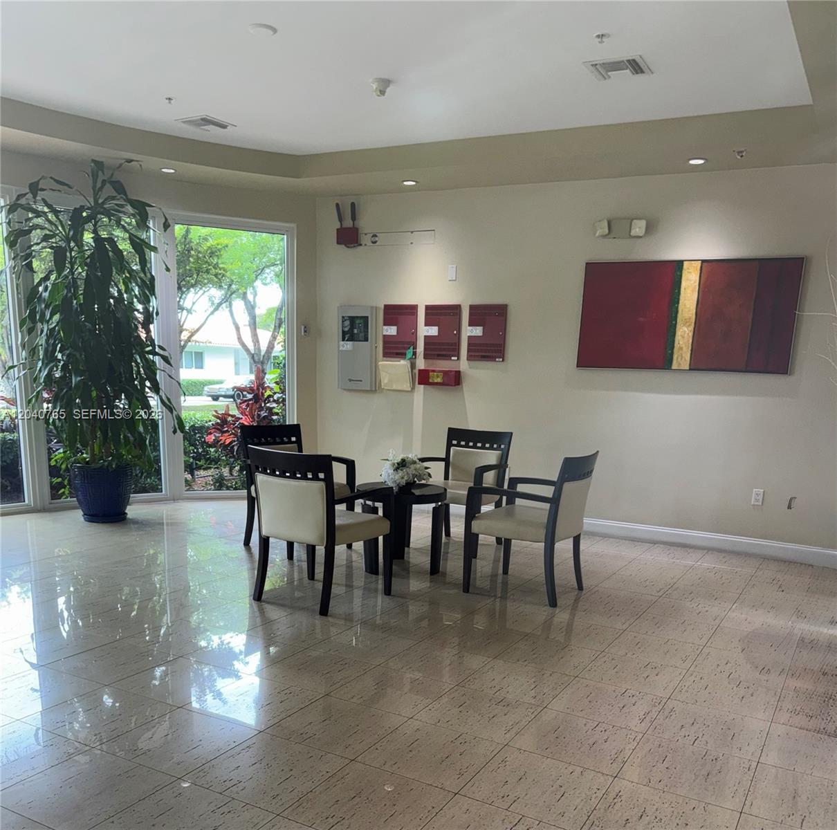 Image 2: Lobby