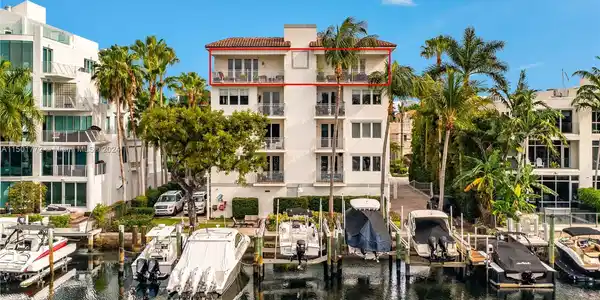 217 Hendricks Isle