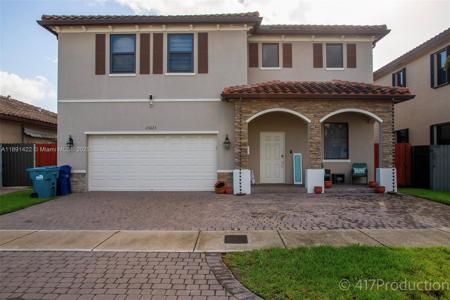 23623 SW 115th Ct