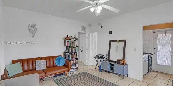 8420 Byron Ave