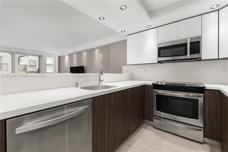 401 Ocean Dr