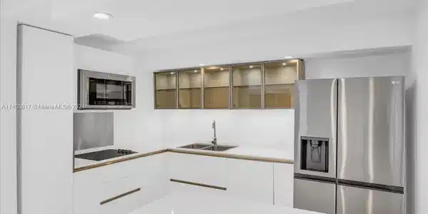 4000 Towerside Ter