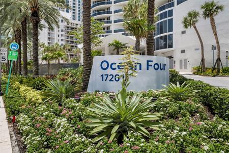 17201 Collins Ave