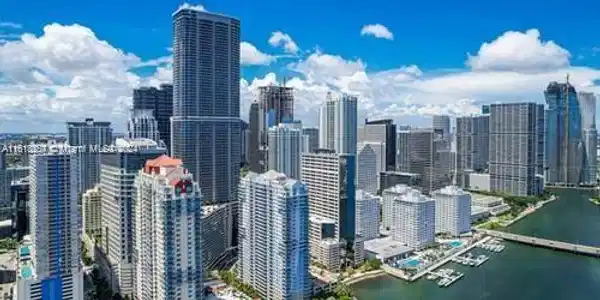 1200 Brickell Bay Dr