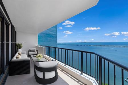 1581 Brickell Ave