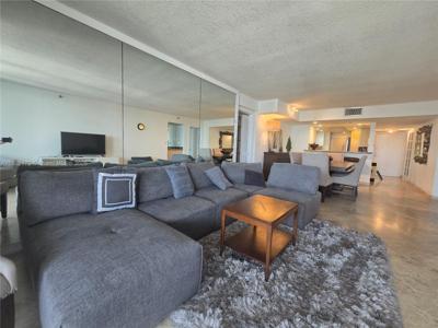 1717 N Bayshore Dr