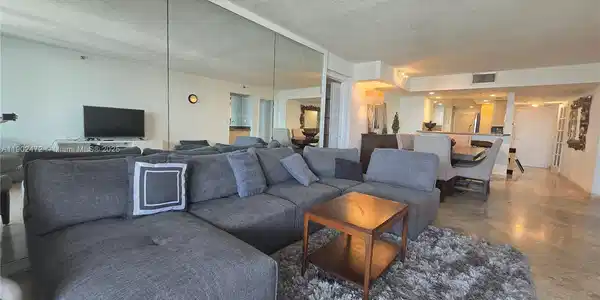 1717 N Bayshore Dr