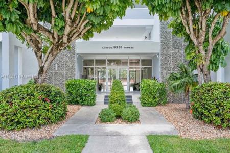 9381 E Bay Harbor Dr