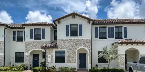 11808 SW 245th Ter