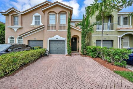2405 SE 14th St