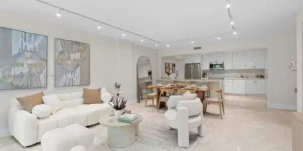 155 Ocean Lane Dr