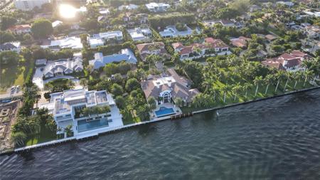 1261 Spanish River Rd