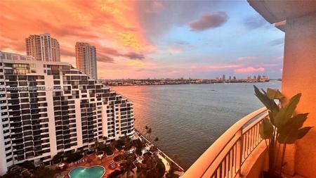 770 Claughton Island Dr