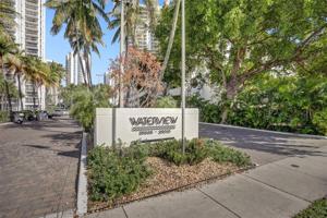 20505 E Country Club Dr Unit 538