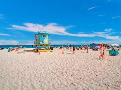 701 Collins Ave
