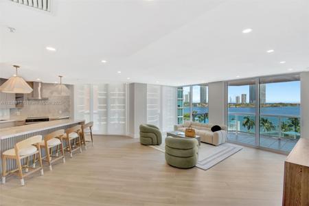 3370 Hidden Bay Dr