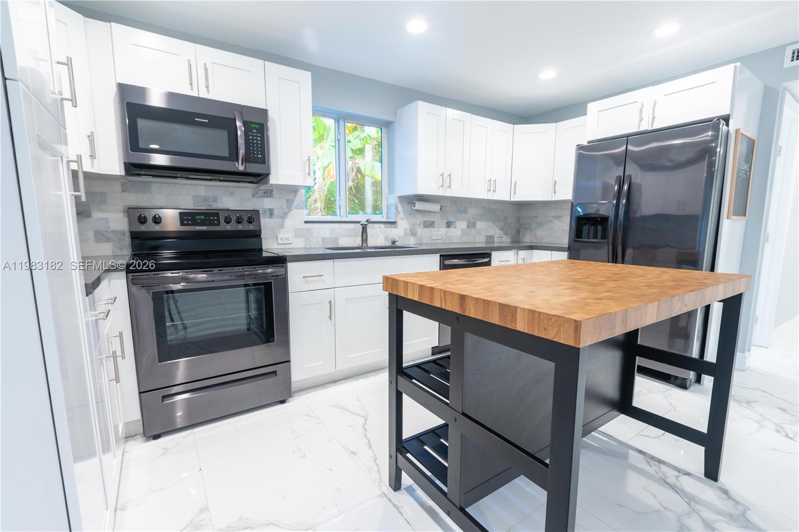 Image 3: Remodeled Kitchen