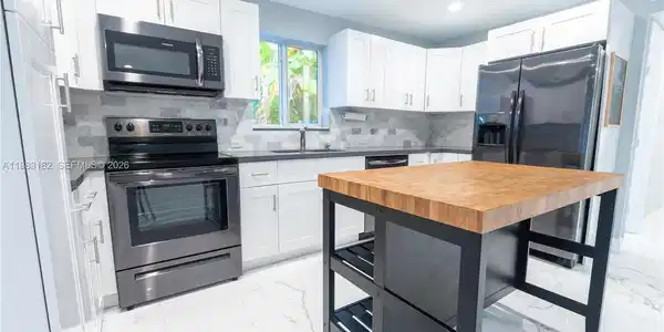 Image 3: Remodeled Kitchen