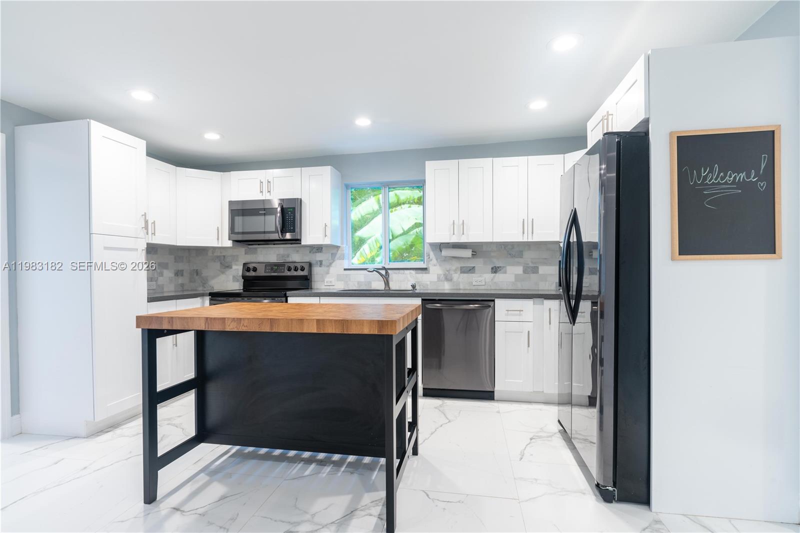 Image 4: Remodeled Kitchen