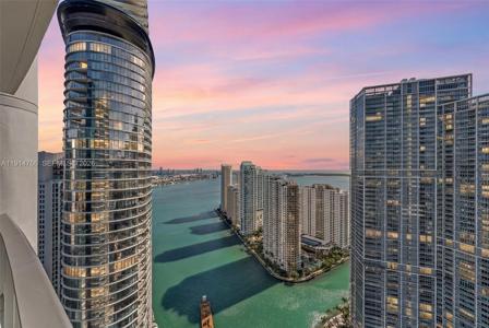 200 Biscayne Boulevard Way