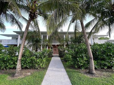 100 Sunrise Dr