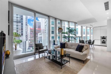 300 Biscayne Blvd Way