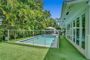 285 Glenridge Rd