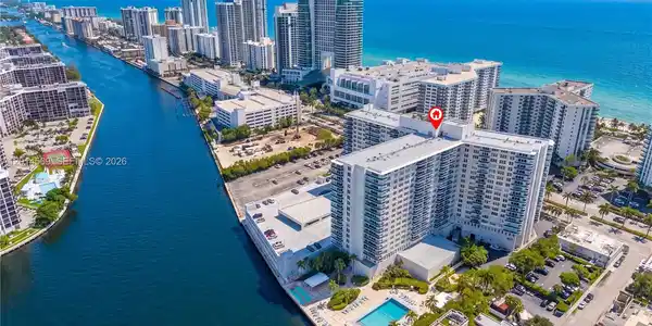 3800 S Ocean Dr
